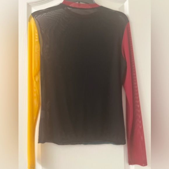 Colorblock Sheer Mesh Top - Picture 3 of 3